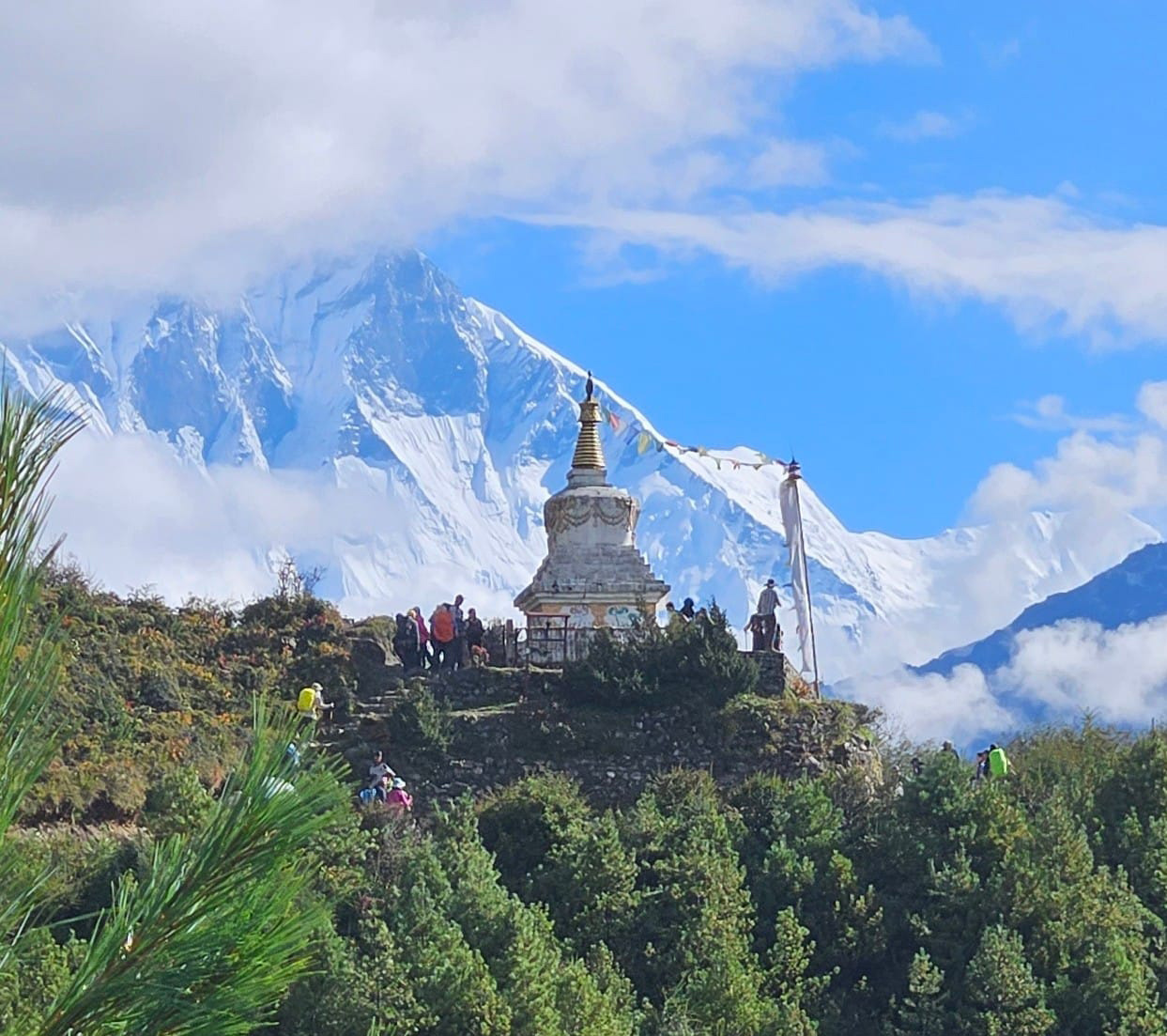 stupa with lhotse in the background