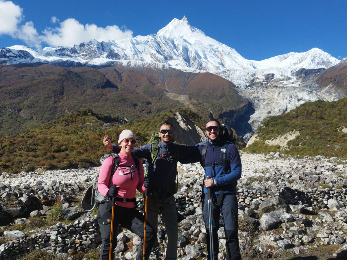 Happy trekkers on Manaslu Circuit Trek