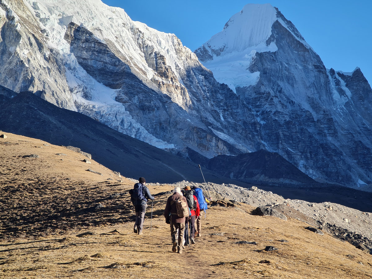 What to Wear While Trekking in Nepal?
